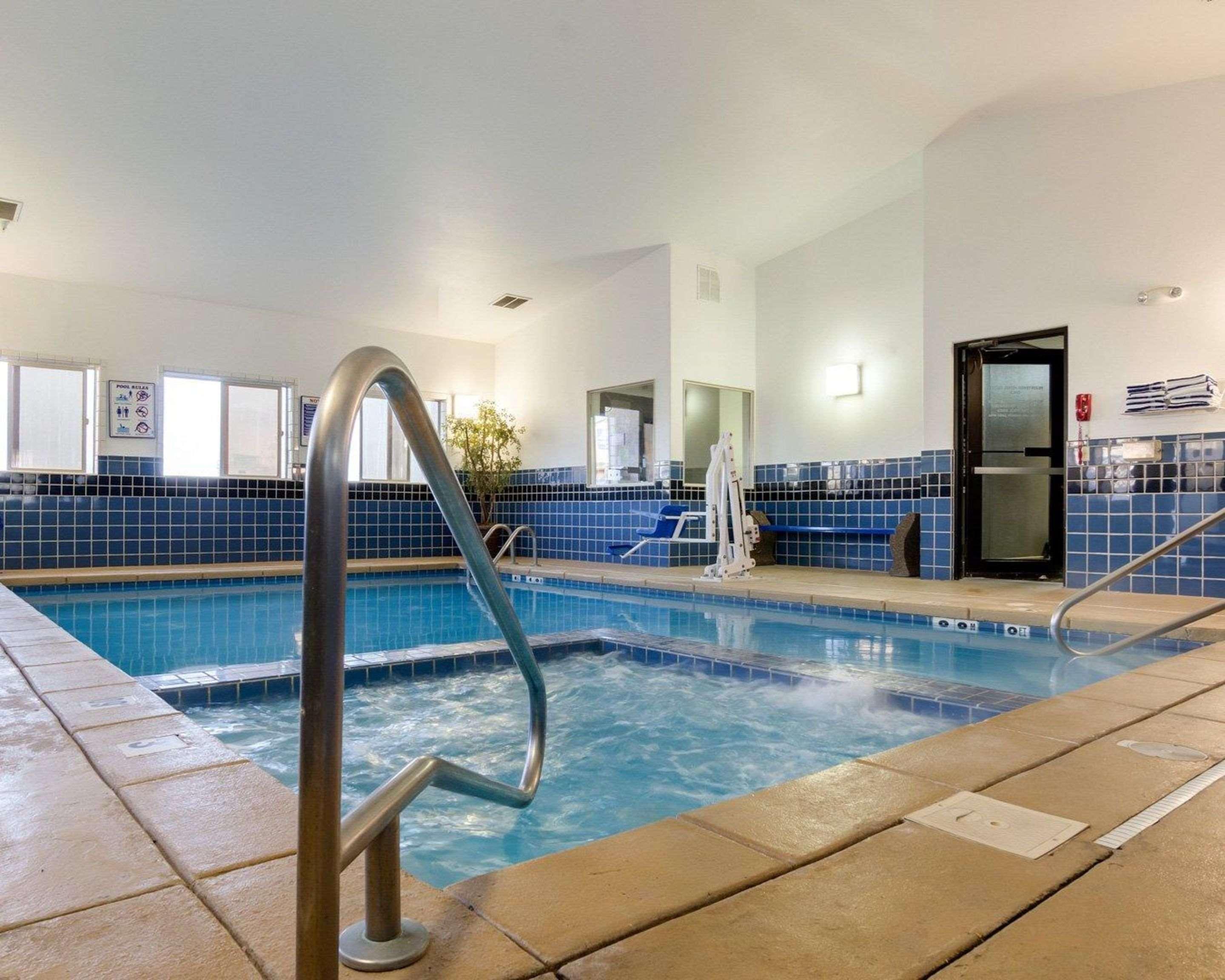 Comfort Inn Гарден-Сити Экстерьер фото