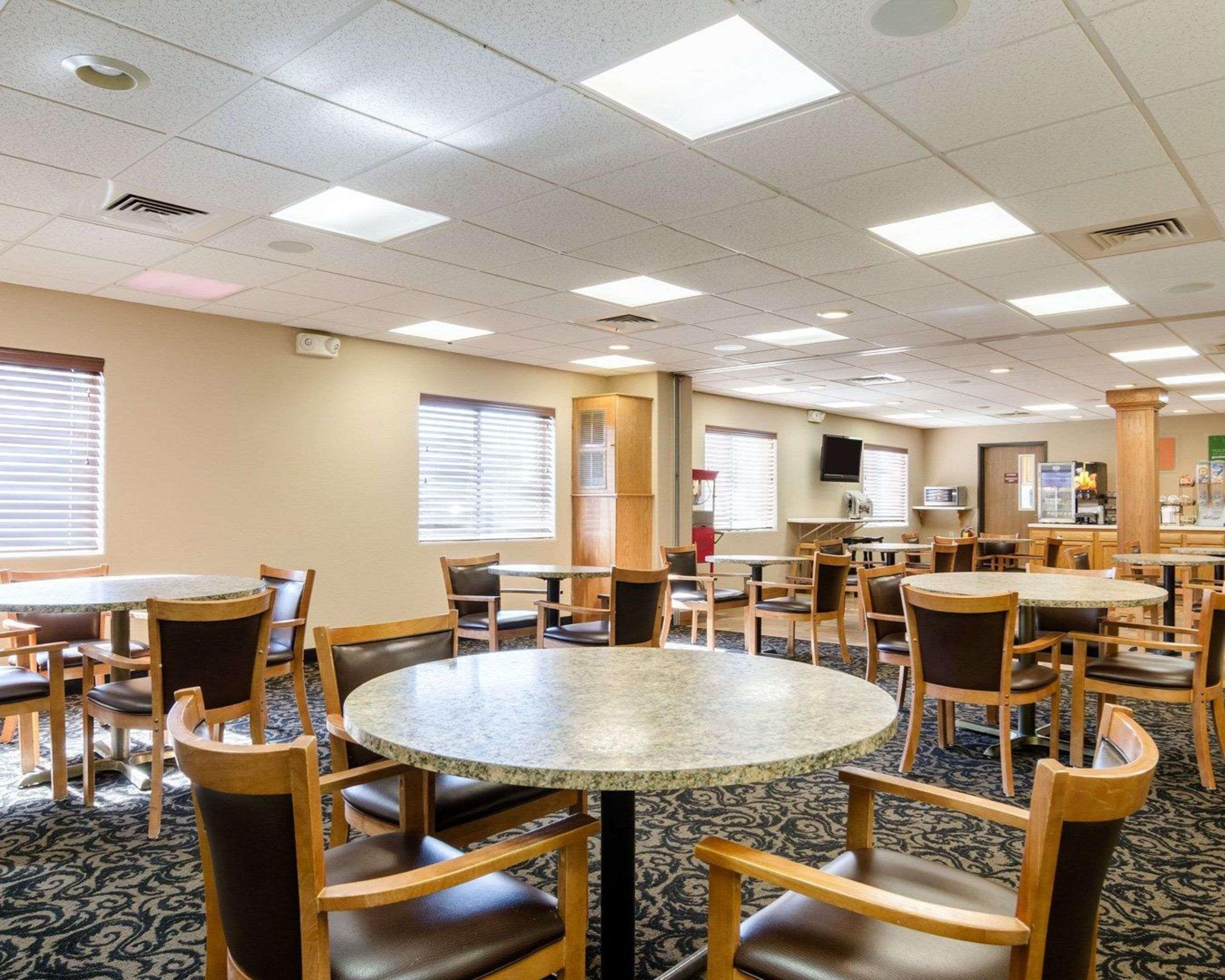 Comfort Inn Гарден-Сити Экстерьер фото